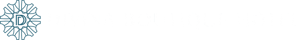 Divina Hotel széles logó