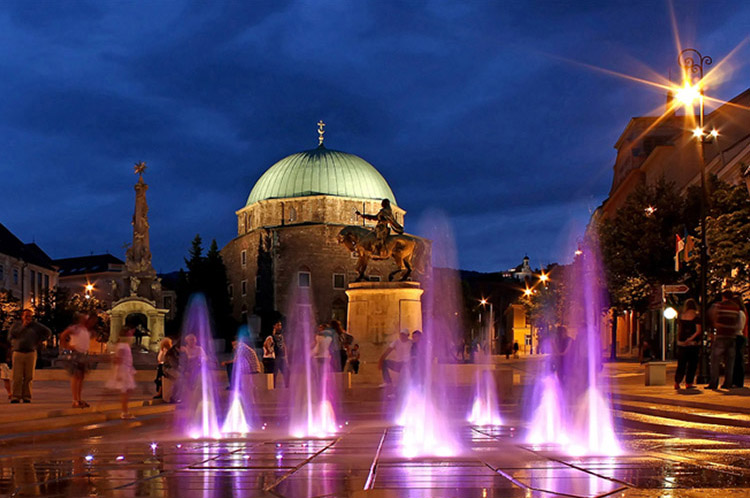 Pécs, Mosque