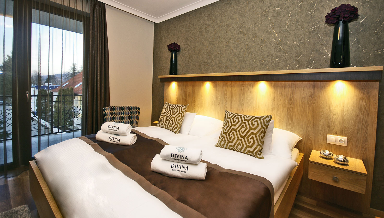 Divina Boutique Hotel Harkány -szoba ízléses berendezéssel