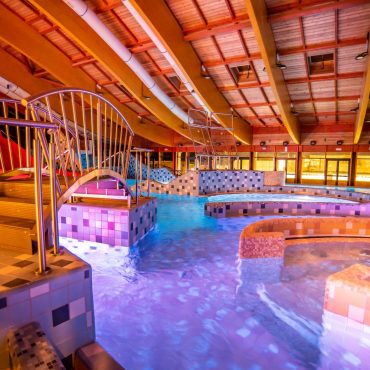 Harka Vízivilág - medencék