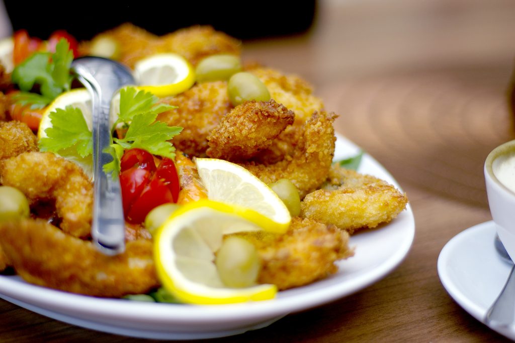 Rántott garnéla  citromkarikákkal a Xavin Hotelben