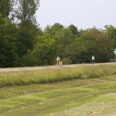 A szaporcai Fekete-víz gátja remek helyszín a kikapcsolódásra