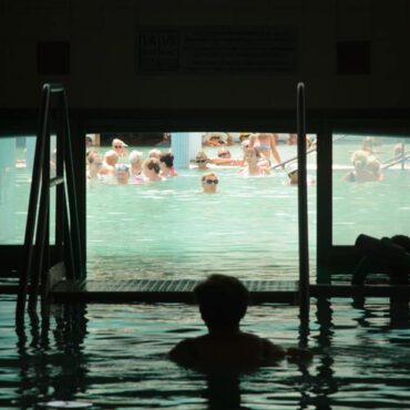 Harkányi Strandfürdő és gyógyfürdő, Harka-vízivilág kültéri részlege.