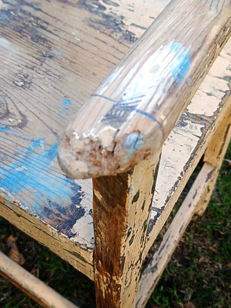 Cifraház - használt szék restaurálás a 20-as 30-as évekből