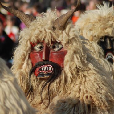 Mohácsi Busójárás 2025 - busók