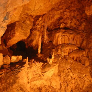 Abaligeti-barlang, cseppkőbarlang, Baranya vármegye