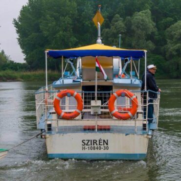 Mikuláshajó Harkány közelében: Drávai Sétahajózás 2025.12.06